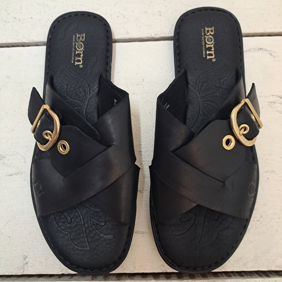 Born Leather Sandals Black Open Toe Flats Slides With Gold Buckle Women's Size 9 - Picture 1 of 6